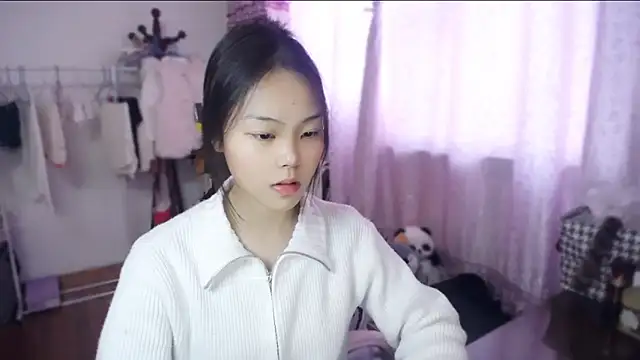 yao-yao  online show from November 29, 5:21 am