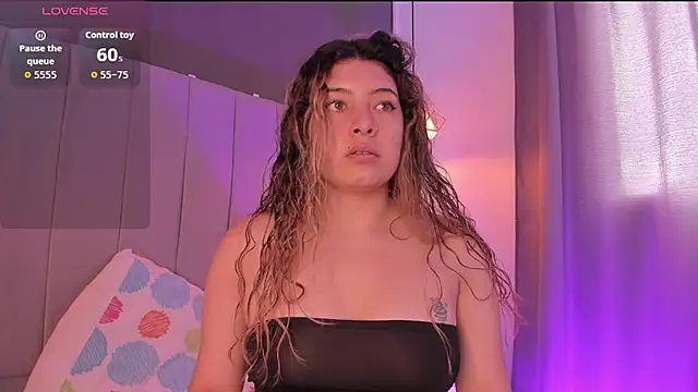 valeria rouse28 online show from November 25, 5:02 pm