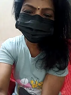 Snapshot of Rithya27 chatting on November 5, 6:30 pm Rithya27 online show from November 5, 6:30 pm