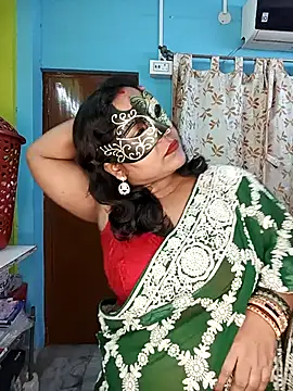 extreamhot1 online show from November 15, 7:10 pm