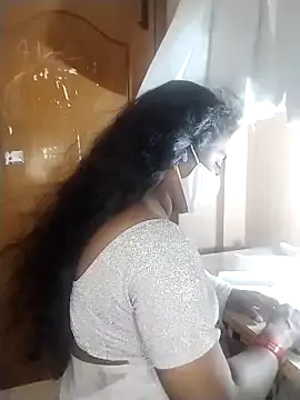 Snapshot of Megha_21 chatting on November 3, 6:20 pm Megha 21 online show from November 3, 6:20 pm