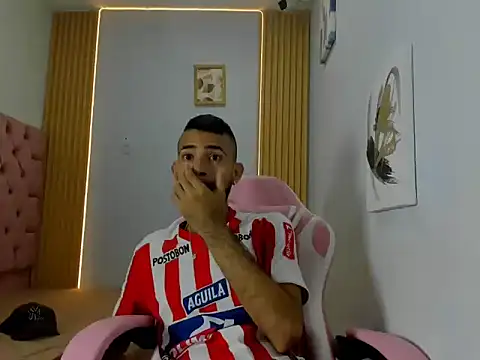 adri sexboy229 online show from September 10, 2:00 am