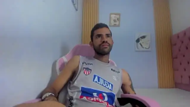 adri sexboy229 online show from October 23, 7:29 am