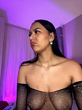 MiilaBlake online show from January 10, 7:59 pm