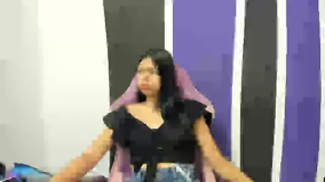 shy luna18 online show from January 11, 2:33 pm