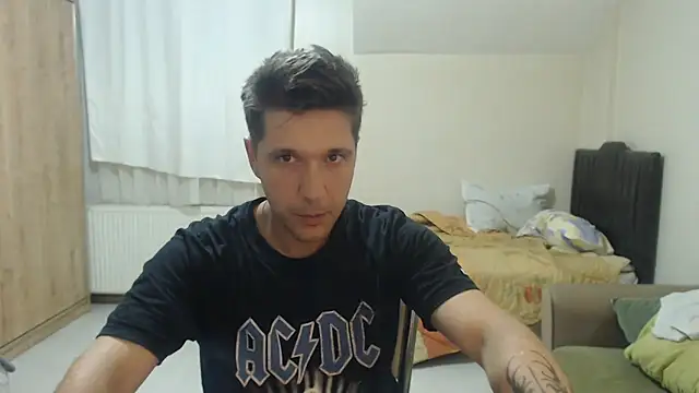 2handsomemann online show from August 1, 8:41 pm