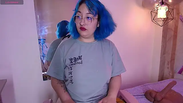 Snapshot of Lilith_curvy chatting on September 20, 8:10 pm Lilith curvy online show from September 20, 8:10 pm