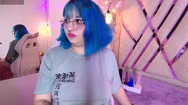 Snapshot of Lilith_curvy chatting on October 3, 8:06 pm Lilith curvy online show from October 3, 8:06 pm