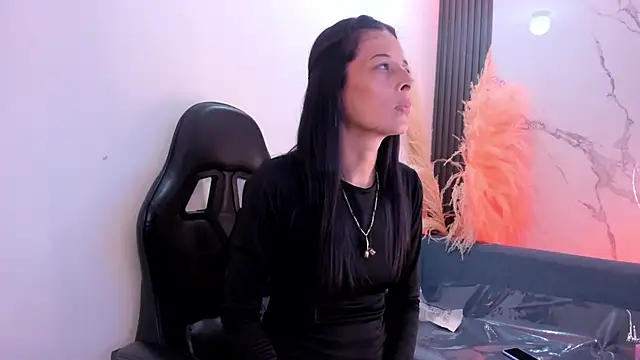 ShaunaDream online show from March 23, 9:52 pm