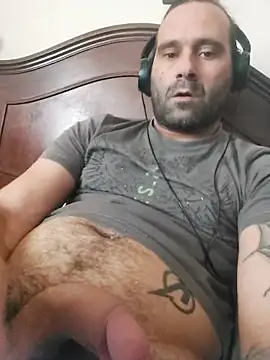 Snapshot of Jose1985oliveira chatting on May 13, 12:46 pm Jose1985oliveira online show from May 13, 12:46 pm