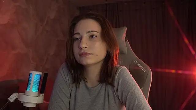 LumeNova online show from February 21, 2:12 am