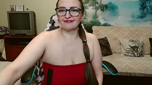 MermaidCurves online show from October 23, 9:13 pm