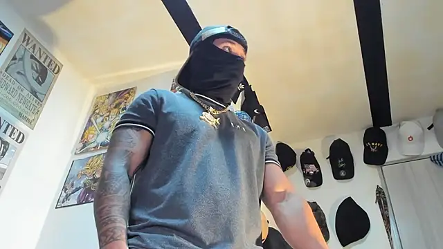  MACCARTHY TAYLOR online show from September 28, 3:12 am