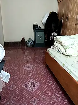 Snapshot of Moona_heny chatting on November 17, 12:49 am Moona heny online show from November 17, 12:49 am