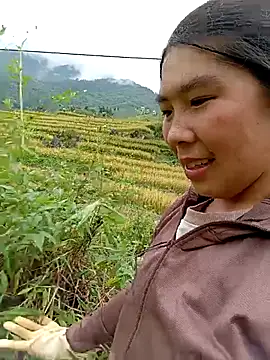 quynhkoolbae online show from September 14, 2:11 am