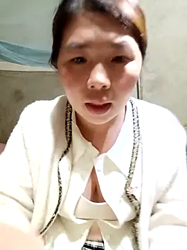 quynhkoolbae online show from February 1, 12:48 pm