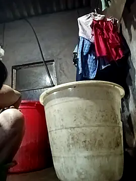 quynhkoolbae online show from April 19, 12:59 pm