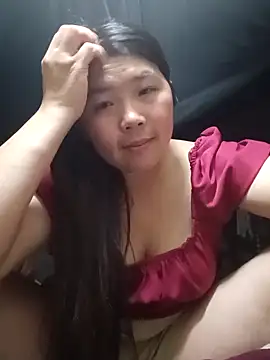 quynhkoolbae online show from April 20, 2:09 pm