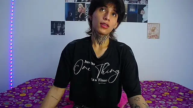 bellamy 095 online show from February 7, 2:21 pm