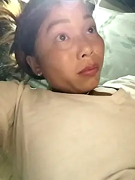 Annaacutee online show from October 3, 12:46 pm