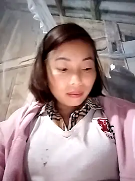 Annaacutee online show from December 14, 12:54 pm