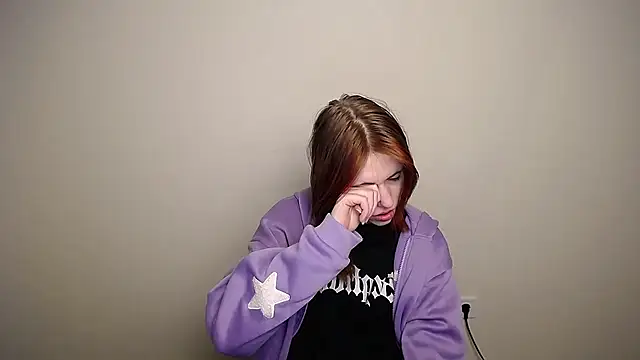 Snapshot of GuessMe___ chatting on October 16, 10:00 pm GuessMe online show from October 16, 10:00 pm