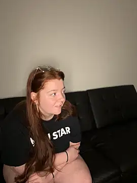 Snapshot of ScarlettSinner chatting on October 24, 2:41 am ScarlettSinner online show from October 24, 2:41 am