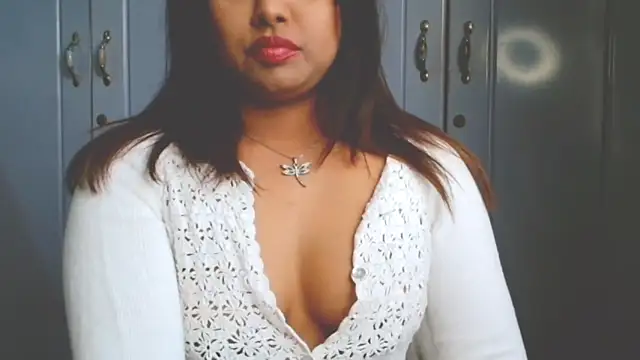 Snapshot of Indian_GlowingMiax chatting on September 14, 11:42 am Indian GlowingMiax online show from September 14, 11:42 am