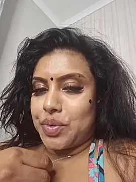 Snapshot of Indian_GlowingMiax chatting on October 29, 6:20 pm Indian GlowingMiax online show from October 29, 6:20 pm