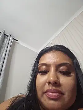 Snapshot of Indian_GlowingMiax chatting on November 4, 4:50 pm Indian GlowingMiax online show from November 4, 4:50 pm