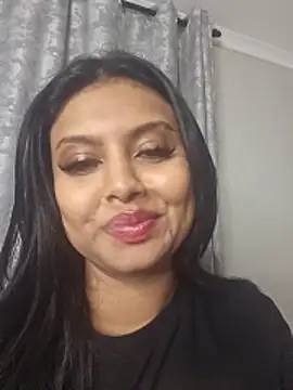 Snapshot of Indian_GlowingMiax chatting on November 16, 6:13 pm Indian GlowingMiax online show from November 16, 6:13 pm