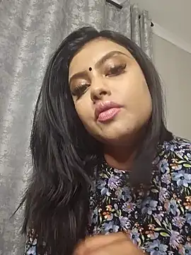 Snapshot of Indian_GlowingMiax chatting on November 25, 2:44 am Indian GlowingMiax online show from November 25, 2:44 am