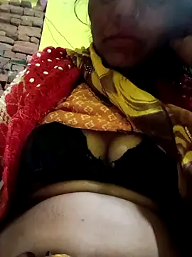 Rubi12A online show from December 17, 12:05 am