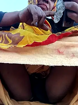 Rubi12A online show from December 20, 11:50 am