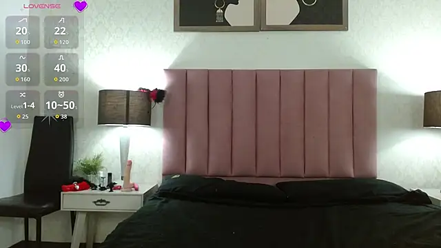 Lolagolden1 online show from November 6, 11:33 am