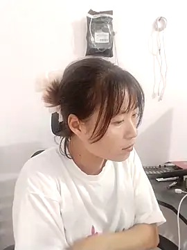 linda bae00 online show from September 18, 1:18 am