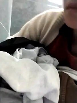 linda bae00 online show from November 30, 1:42 am