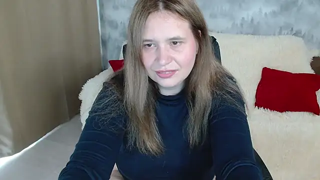 AdelinaLawson online show from June 7, 10:41 am