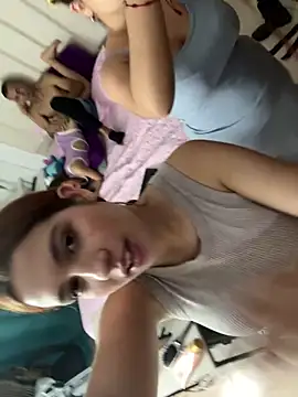 olivia jass online show from December 18, 4:40 am