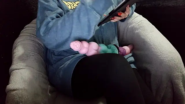 Snapshot of fetishslut4u chatting on September 23, 5:43 am fetishslut4u online show from September 23, 5:43 am