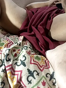 hot-chanda online show from October 11, 11:36 pm