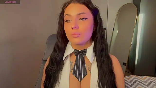 mygoddesshecate online show from February 20, 3:47 am