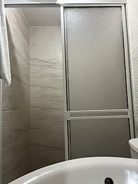 Snapshot of Nas-z09 chatting on February 1, 3:38 am Nas-z09 online show from February 1, 3:38 am