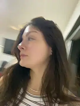 Danielaeliana online show from April 19, 11:51 pm