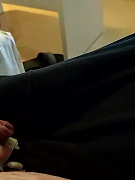 t-dog26 online show from January 18, 3:32 am