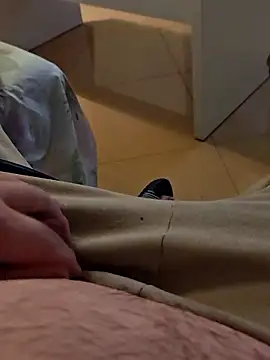 t-dog26 online show from February 21, 5:41 am