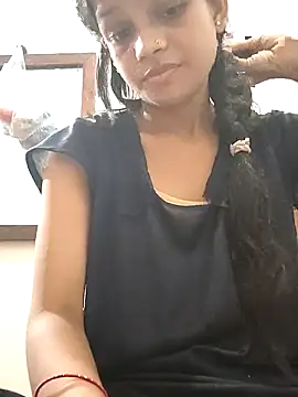 Komal0099 online show from September 16, 2:56 am