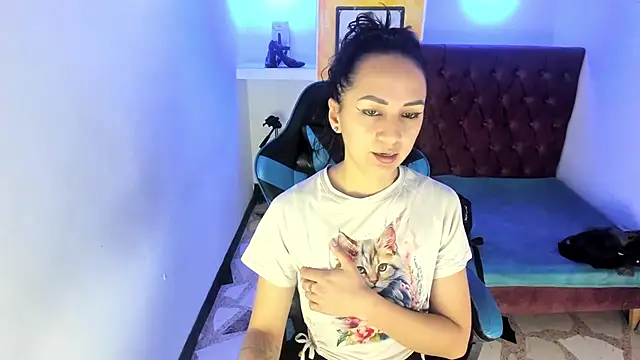 alison moon7 online show from November 14, 12:48 pm