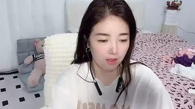 Snapshot of Xiali-166 chatting on October 26, 3:56 am Xiali-166 online show from October 26, 3:56 am