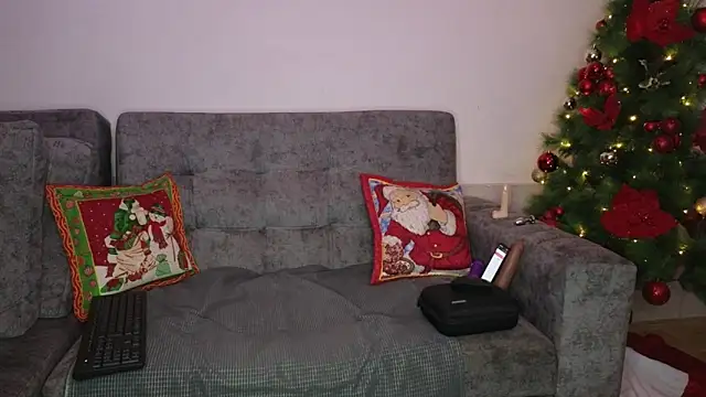 adahira08 online show from December 3, 3:58 am